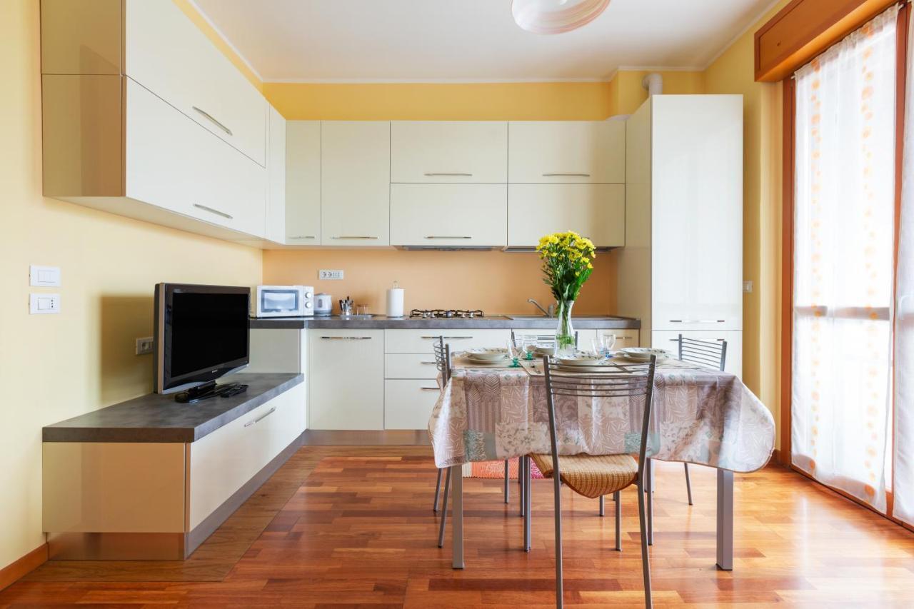 Savona District Terrace Flat Lägenhet Milano Exteriör bild