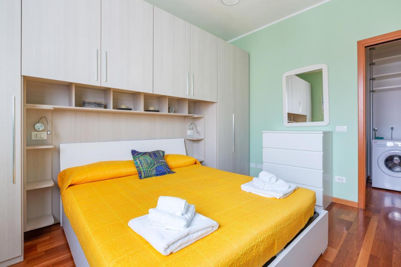 Savona District Terrace Flat Lägenhet Milano Exteriör bild