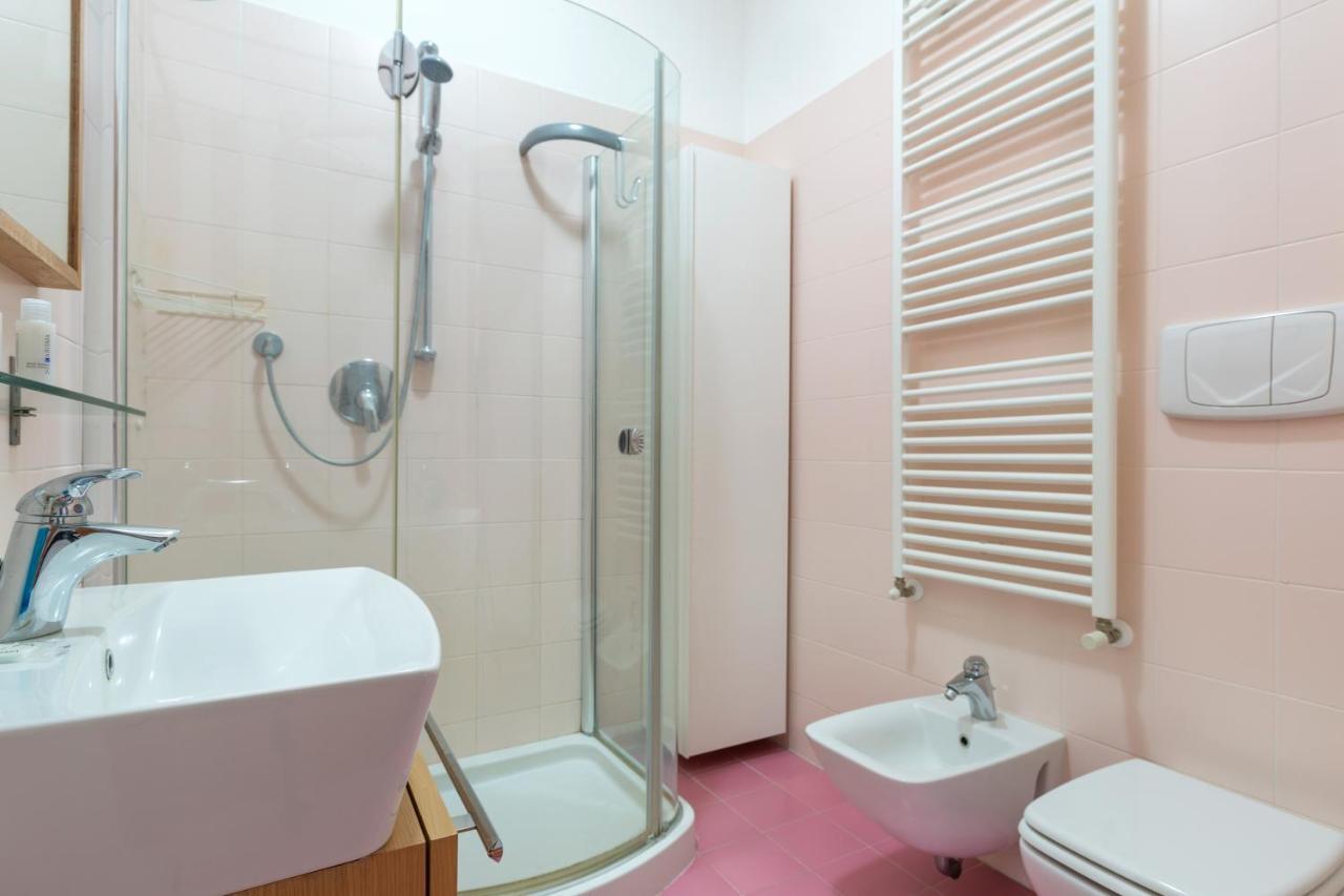 Savona District Terrace Flat Lägenhet Milano Exteriör bild